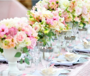 Trang trí tiệc hoa