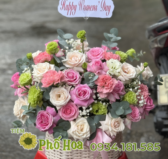 Giỏ kem mix sen - cẩm chướng